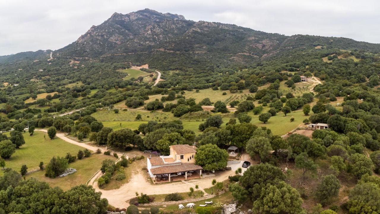 Antica Caresi B&B Olbia Esterno foto