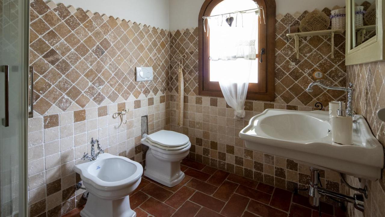 Antica Caresi B&B Olbia Esterno foto