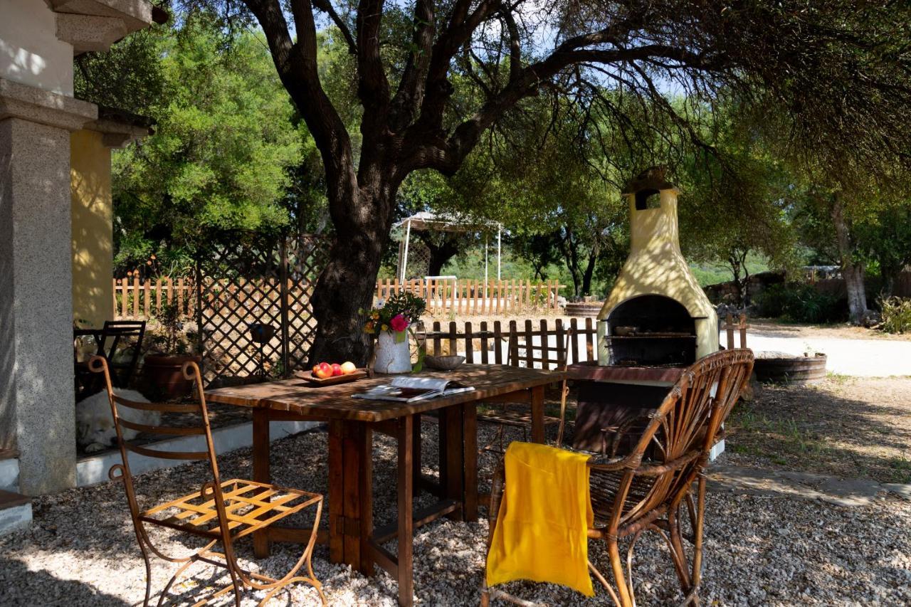 Antica Caresi B&B Olbia Esterno foto