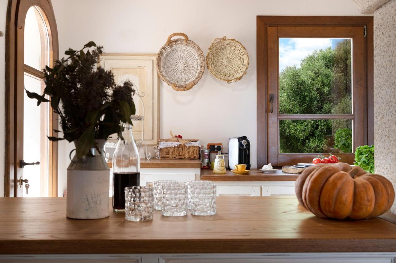 Antica Caresi B&B Olbia Esterno foto