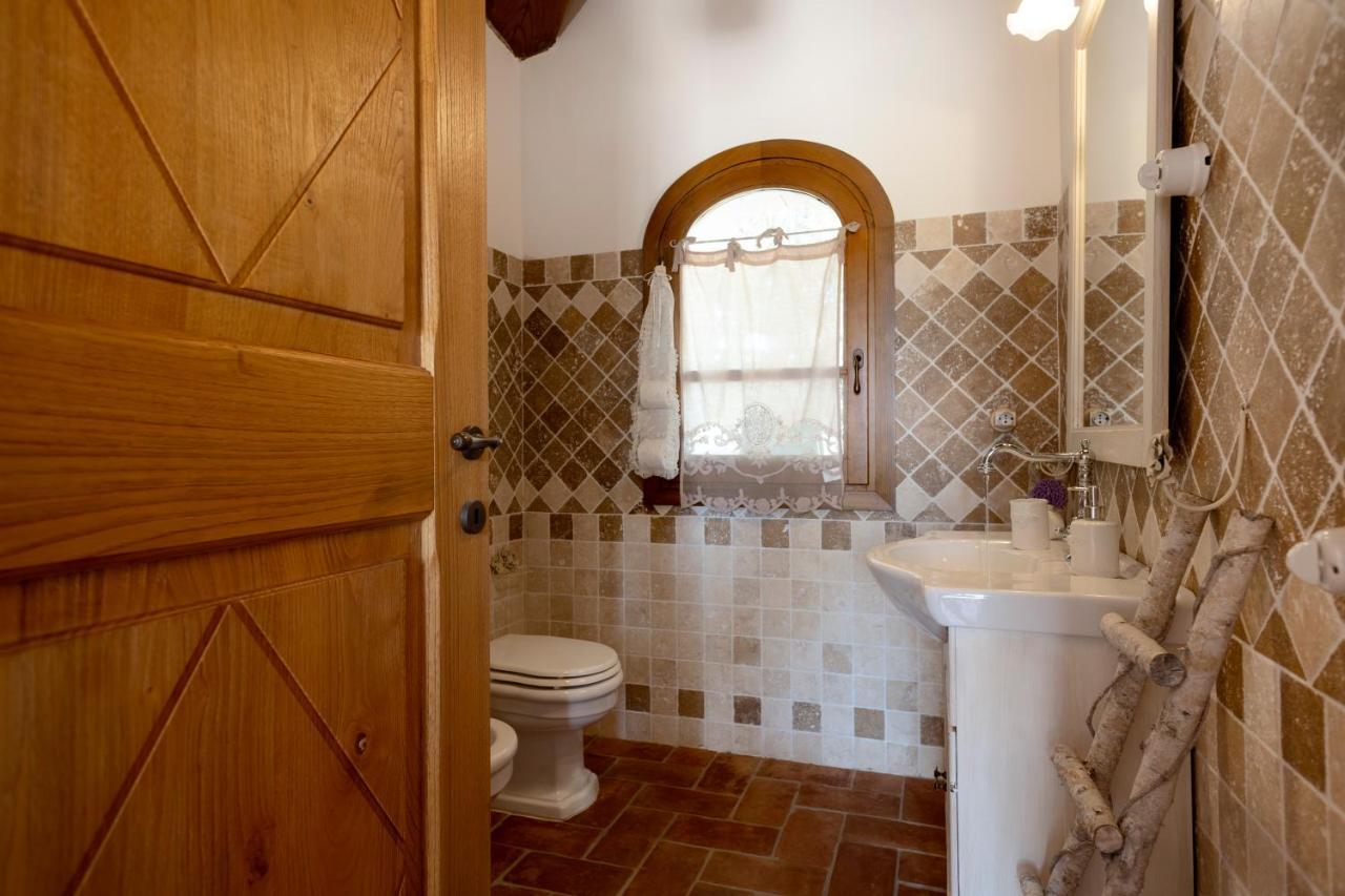 Antica Caresi B&B Olbia Esterno foto