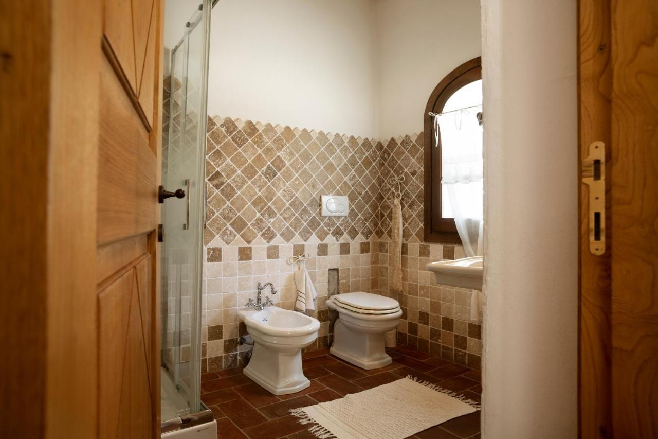 Antica Caresi B&B Olbia Esterno foto