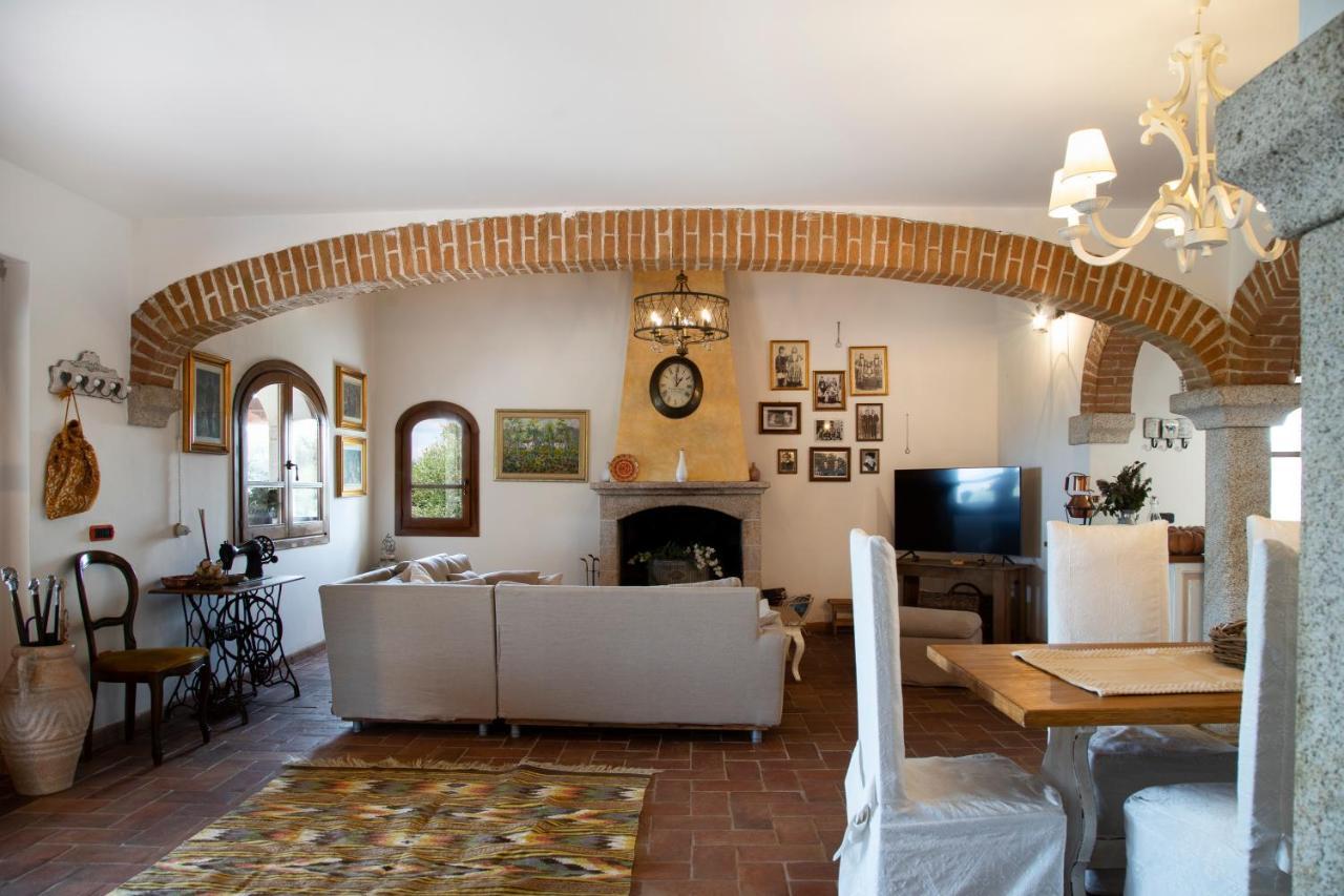 Antica Caresi B&B Olbia Esterno foto