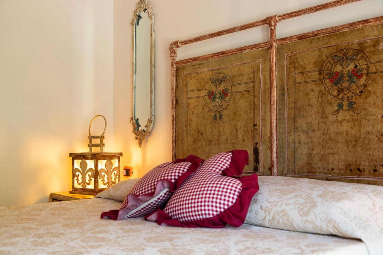 Antica Caresi B&B Olbia Esterno foto